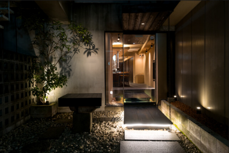 六本木駅徒歩12分　西麻布エリアの焼肉店居抜き